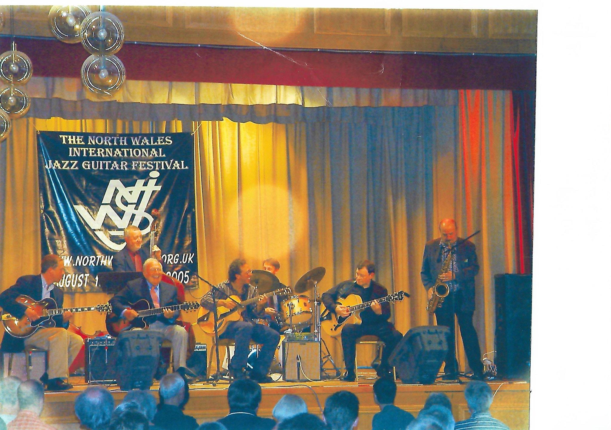 Bucky Pizzarelli with Antony Wilson, Ned Boynton and Trefor Owen